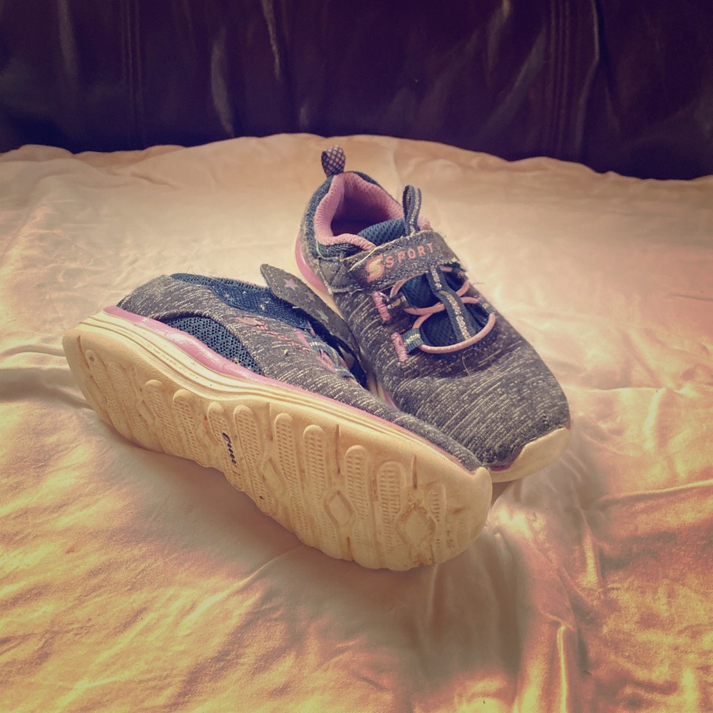 Sketchers Girls Shoes Size 9